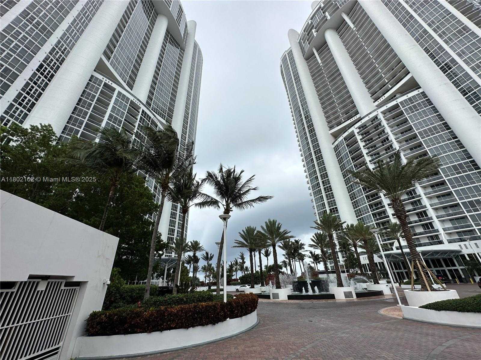 Small Image of 18201 COLLINS AVE #4001A, Sunny Isles Beach Number 4