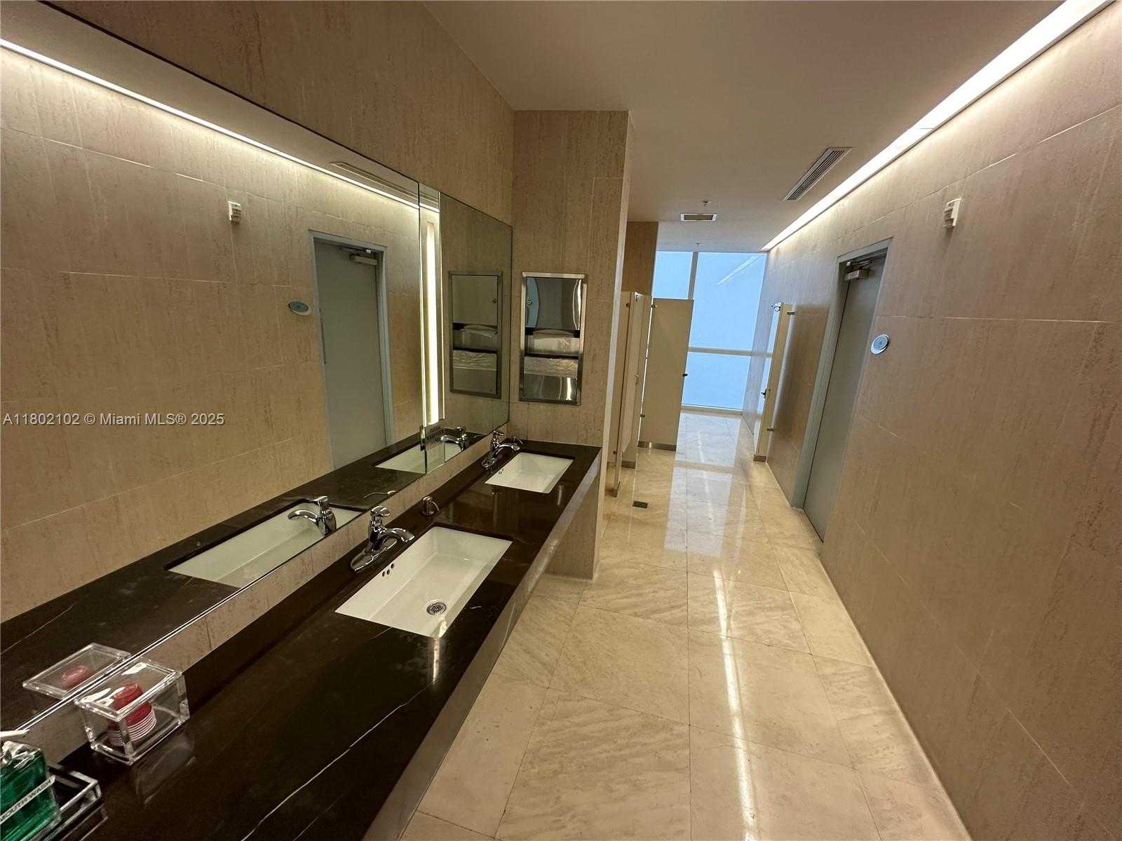 Small Image of 18201 COLLINS AVE #4001A, Sunny Isles Beach Number 67