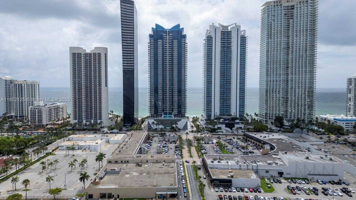 Small Image of 17100 NORTH BAY RD #1610, Sunny Isles Beach Number 36