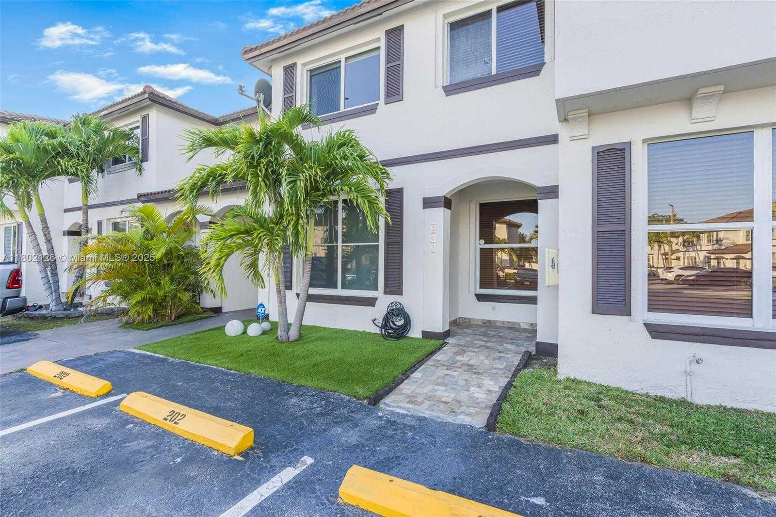 Small Image of 8535 SOUTH WEST 152ND AVE #203, Miami Number 2