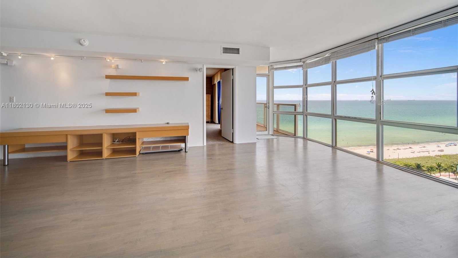 Small Image of 6423 COLLINS AVE #1504, Miami Beach Number 11