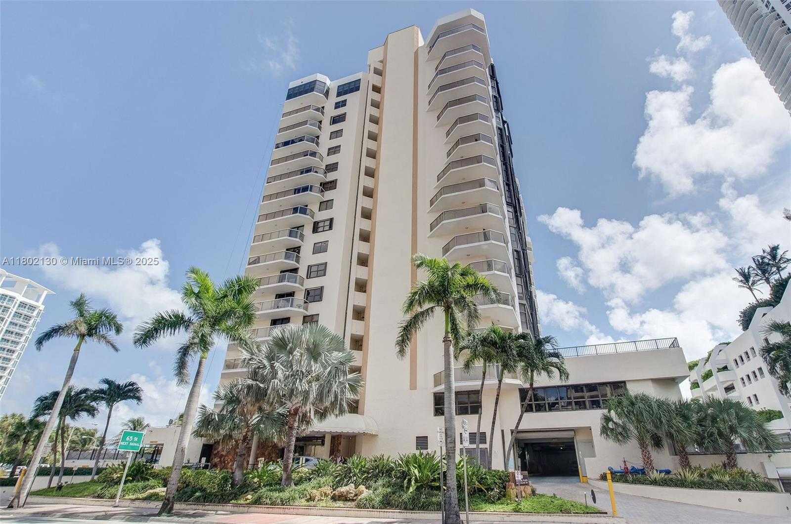 Small Image of 6423 COLLINS AVE #1504, Miami Beach Number 20