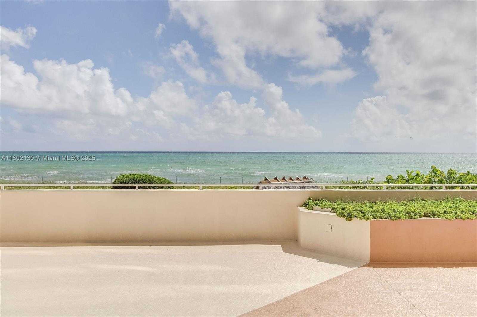 Small Image of 6423 COLLINS AVE #1504, Miami Beach Number 30
