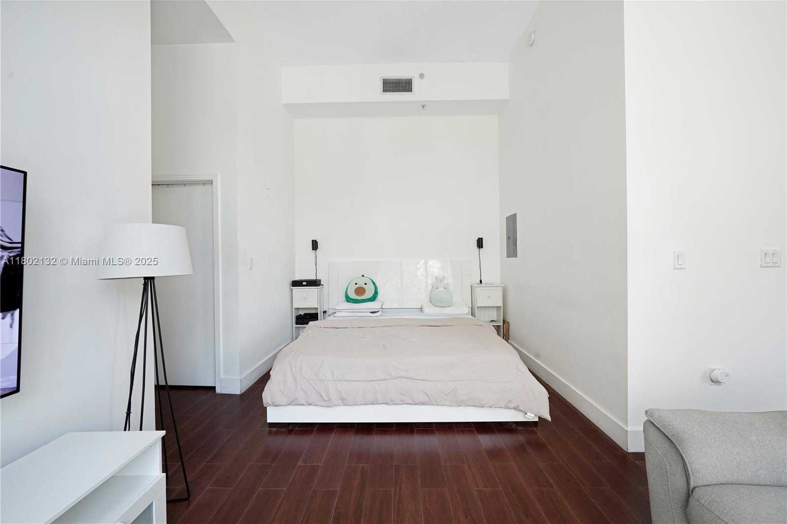 Small Image of 9055 SOUTH WEST 73RD CT #209, Miami Number 7