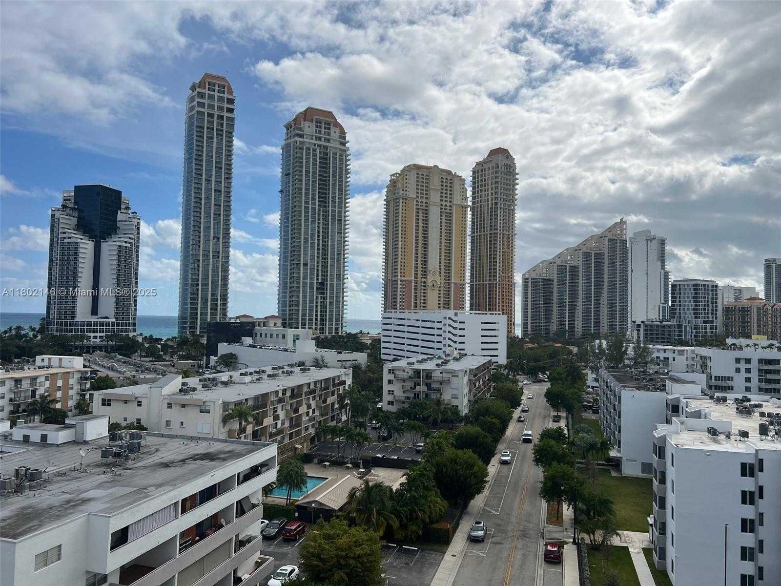 Small Image of 18000 NORTH BAY RD #204, Sunny Isles Beach Number 26