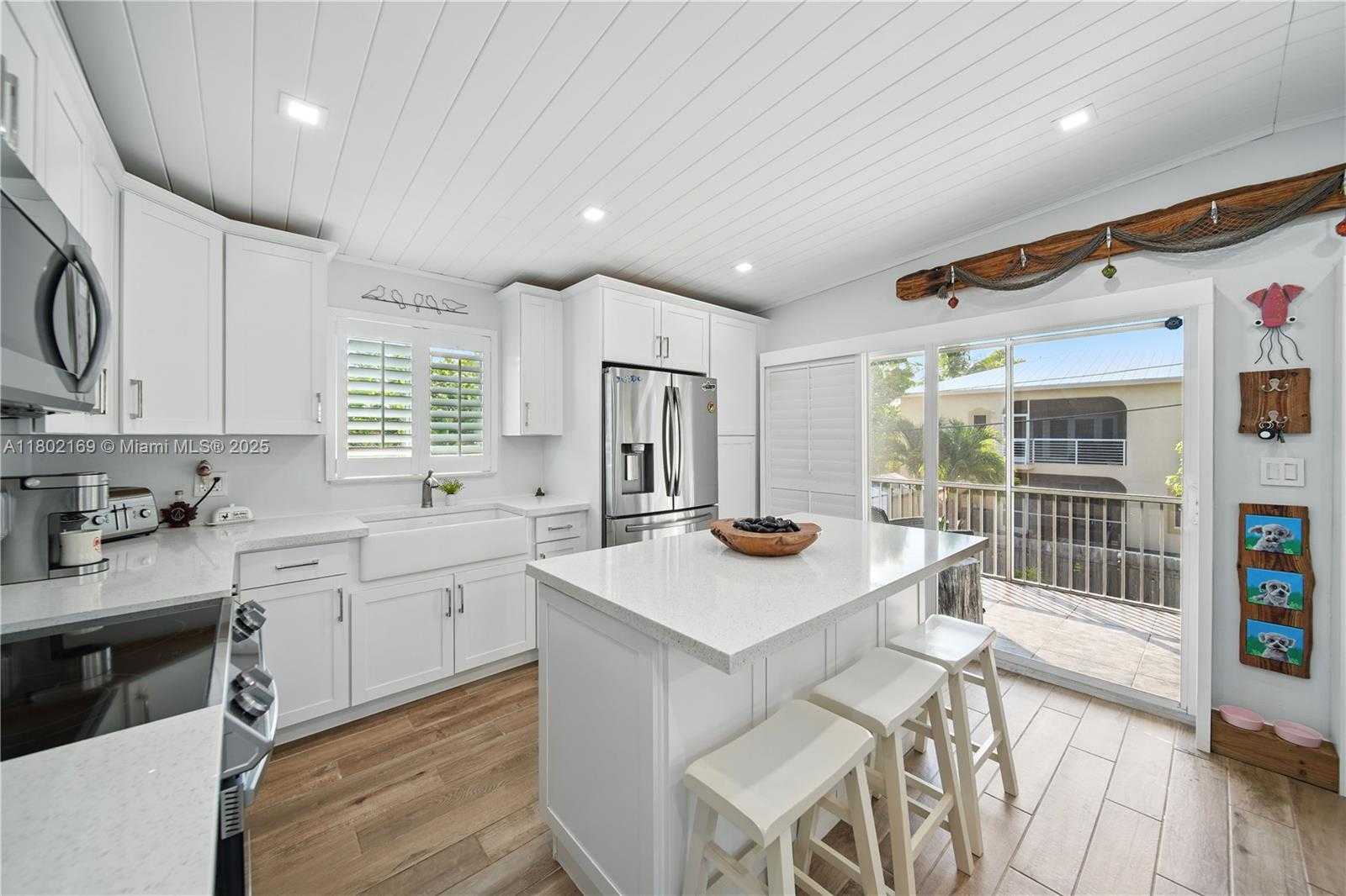 Small Image of 95401 OVERSEAS HWY #95401, Key Largo Number 17