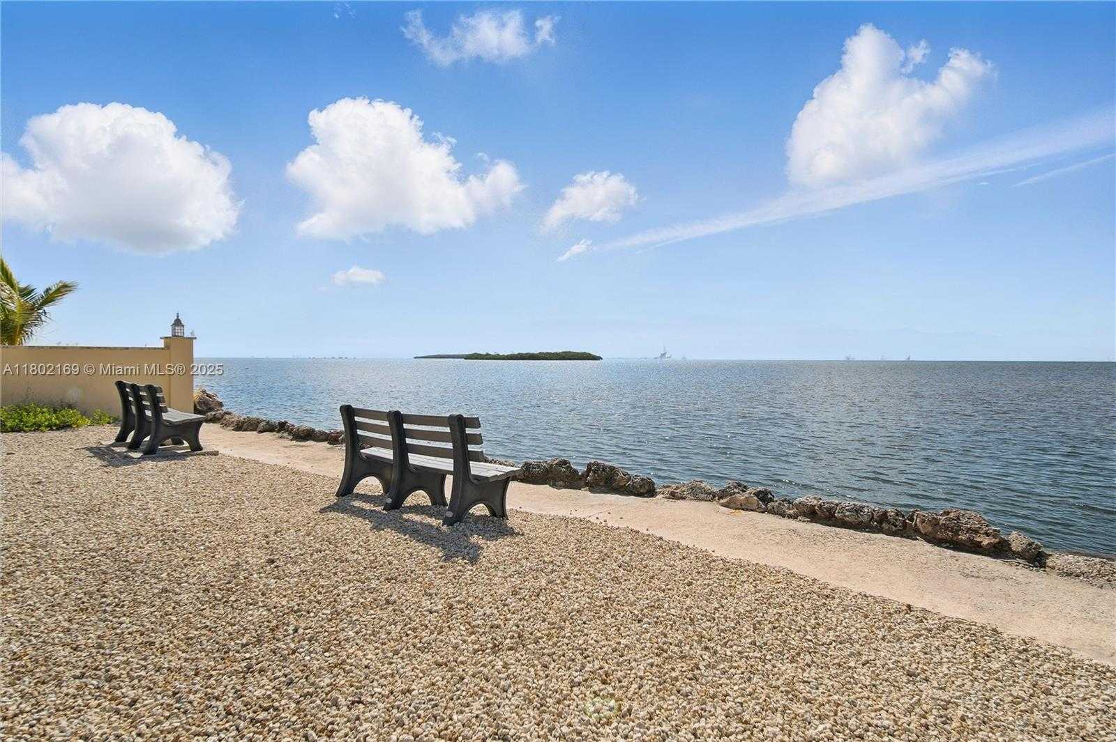 Small Image of 95401 OVERSEAS HWY #95401, Key Largo Number 30