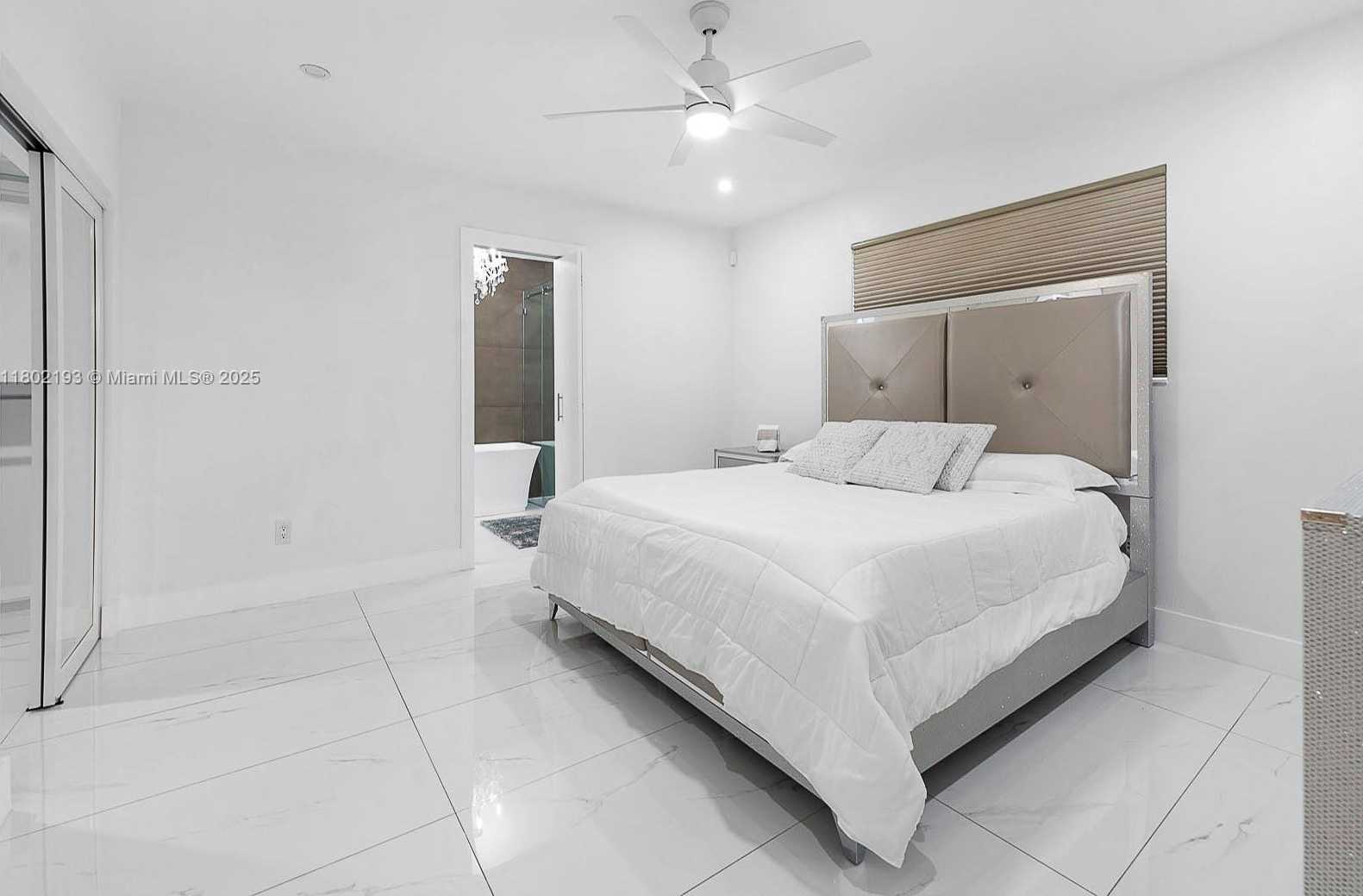 Small Image of 6951 SOUTH MIAMI LAKEWAY S #6951, Miami Lakes Number 12