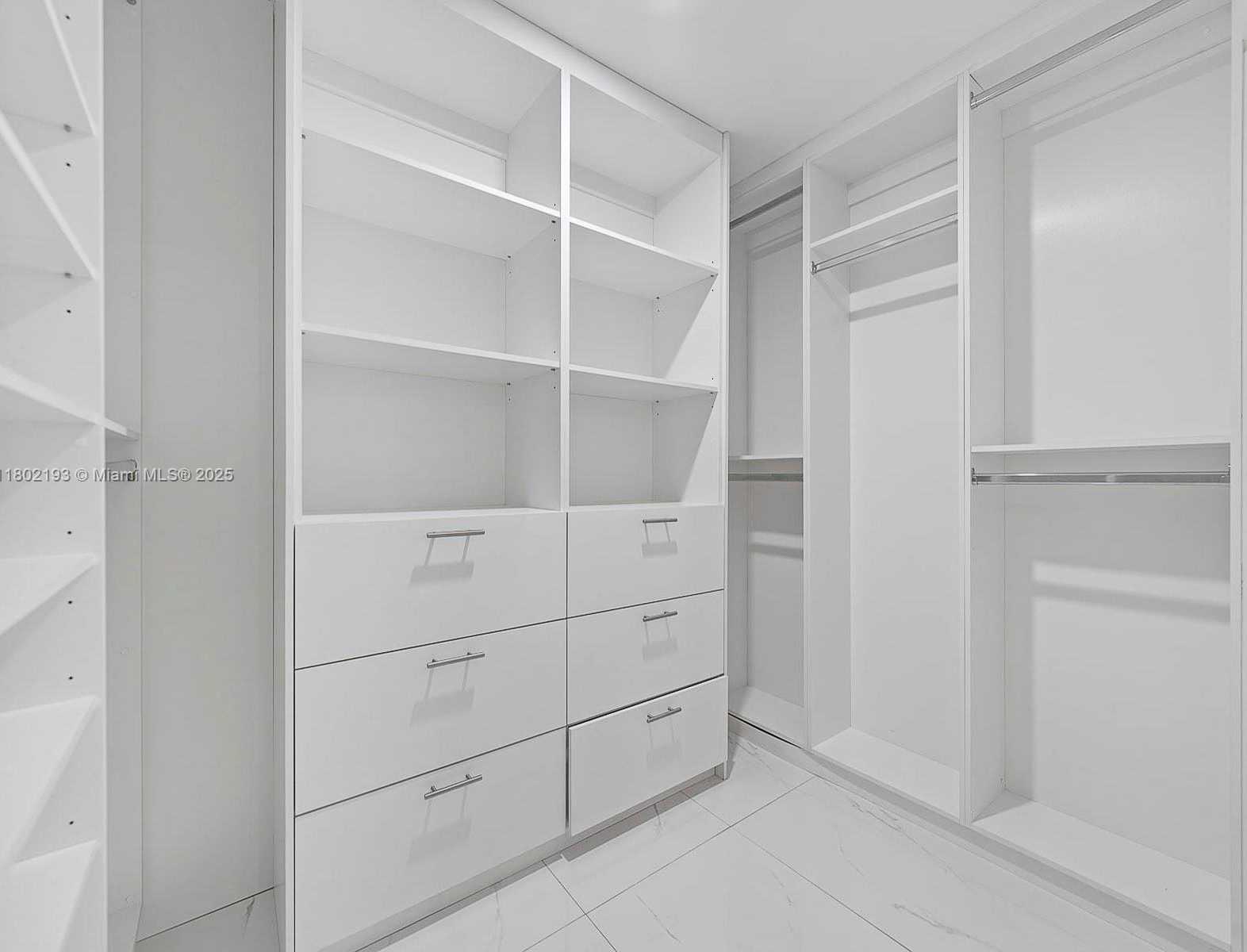 Small Image of 6951 SOUTH MIAMI LAKEWAY S #6951, Miami Lakes Number 17