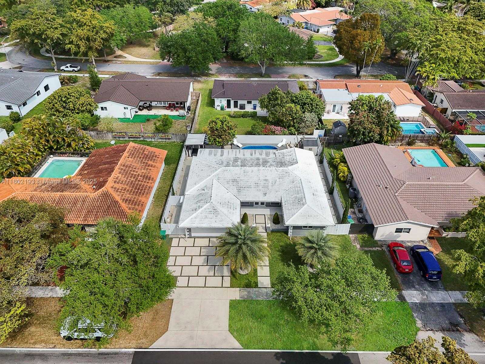 Small Image of 6951 SOUTH MIAMI LAKEWAY S #6951, Miami Lakes Number 2