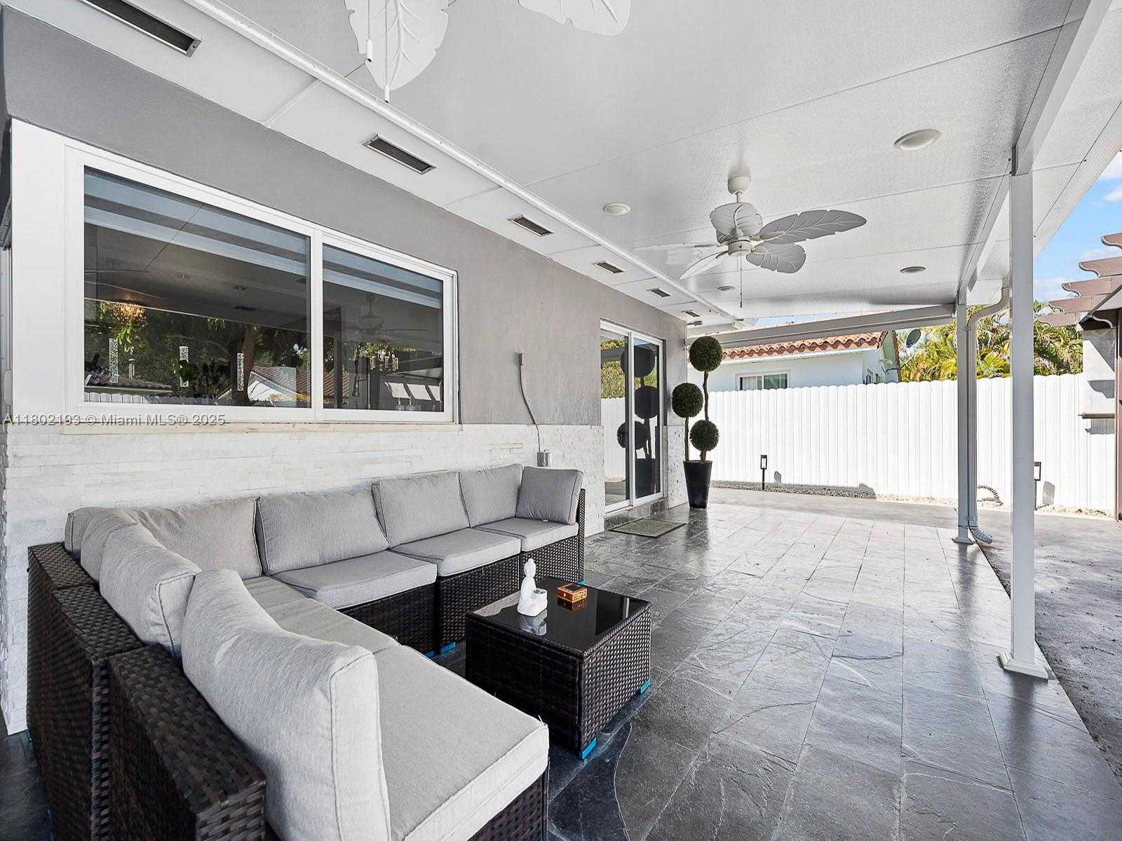 Small Image of 6951 SOUTH MIAMI LAKEWAY S #6951, Miami Lakes Number 36
