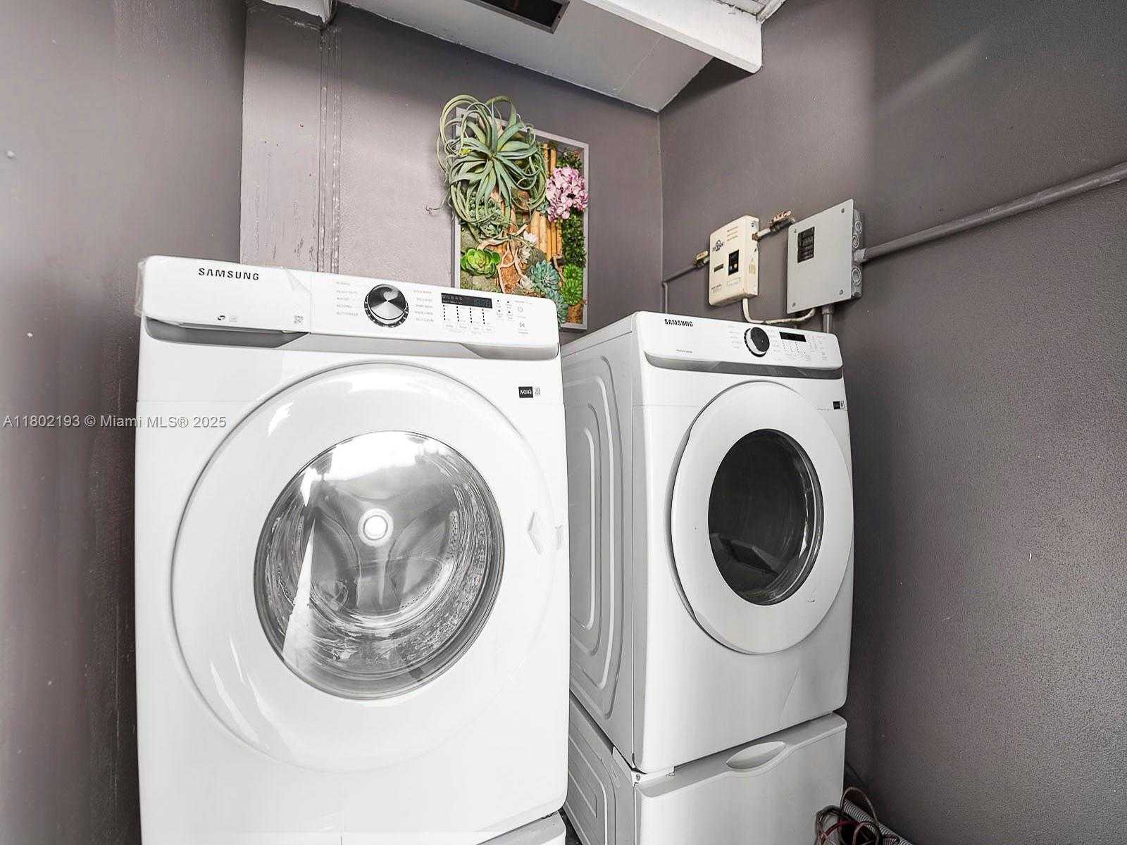 Small Image of 6951 SOUTH MIAMI LAKEWAY S #6951, Miami Lakes Number 50