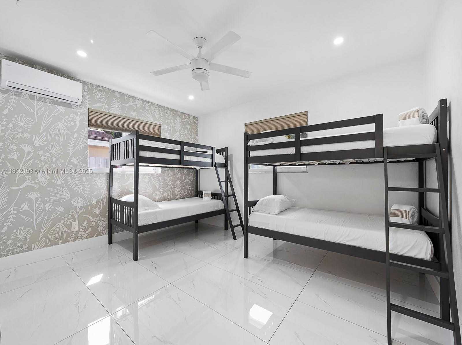 Small Image of 6951 SOUTH MIAMI LAKEWAY S #6951, Miami Lakes Number 6