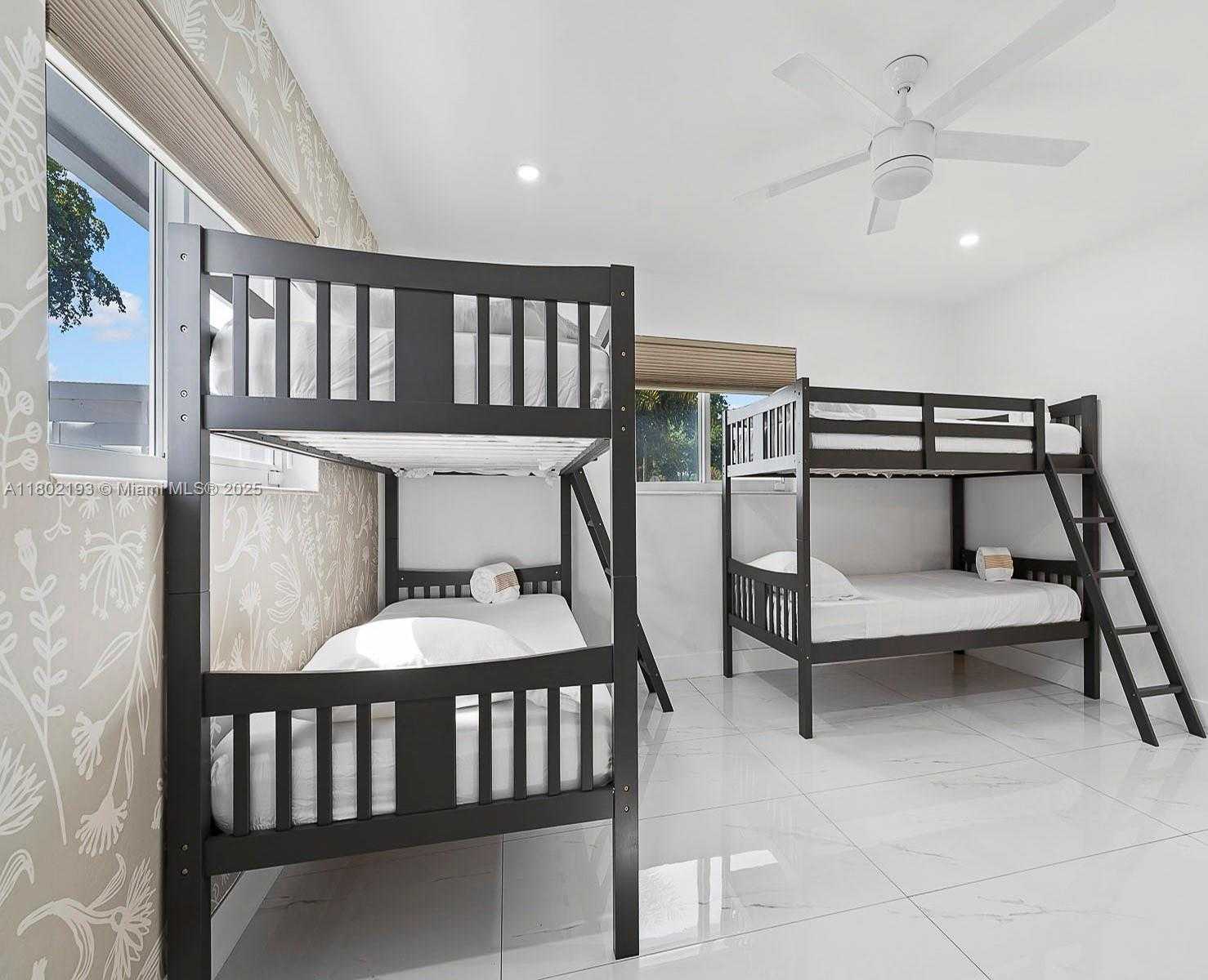 Small Image of 6951 SOUTH MIAMI LAKEWAY S #6951, Miami Lakes Number 7
