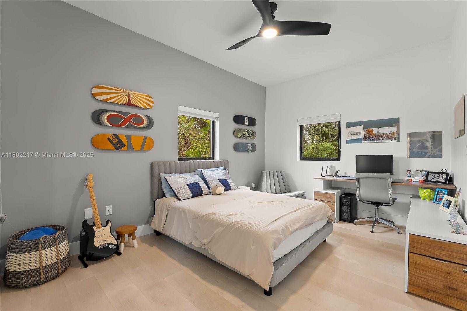 Small Image of 12624 SOUTH WEST 77TH AVE, Pinecrest Number 20