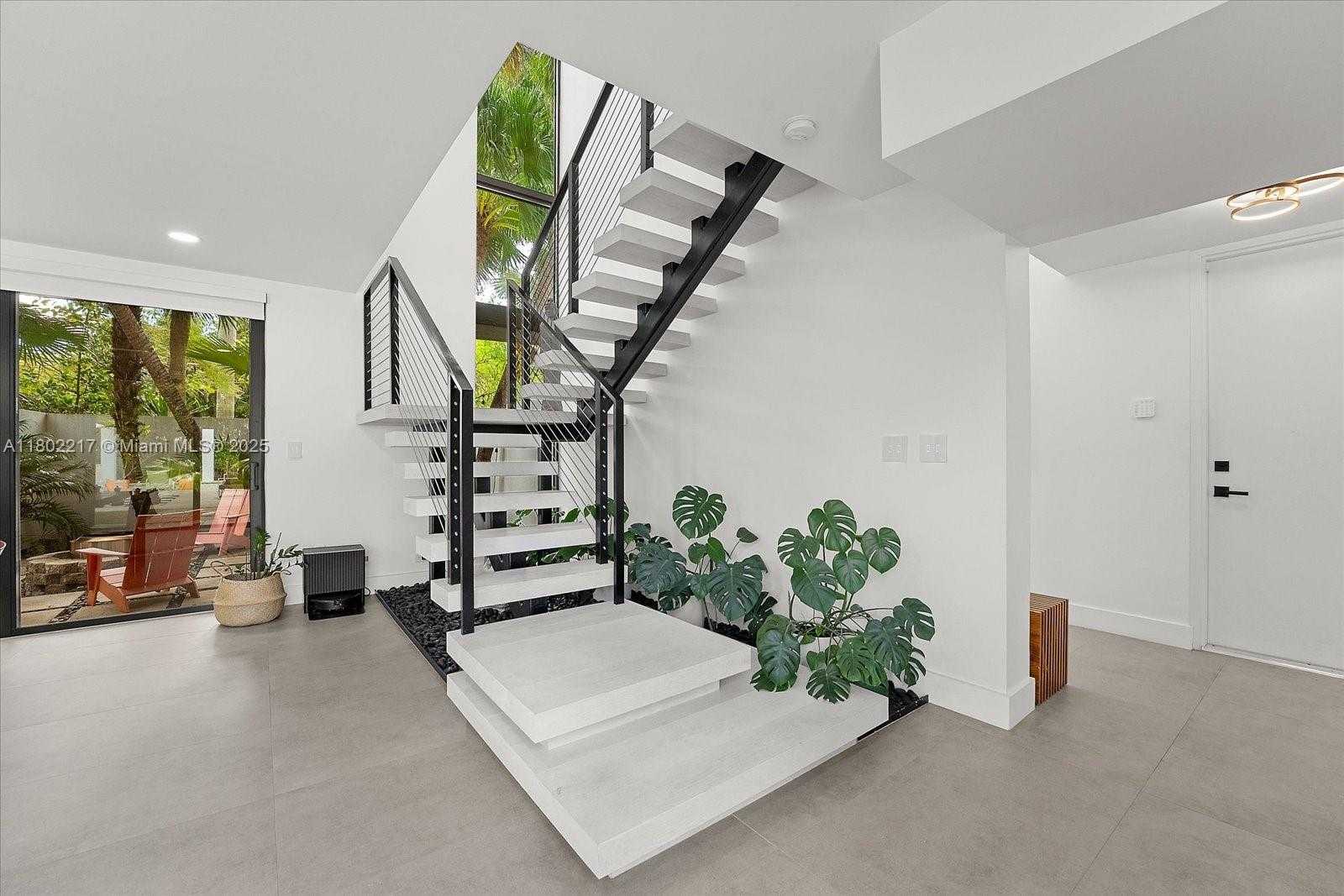 Small Image of 12624 SOUTH WEST 77TH AVE, Pinecrest Number 3