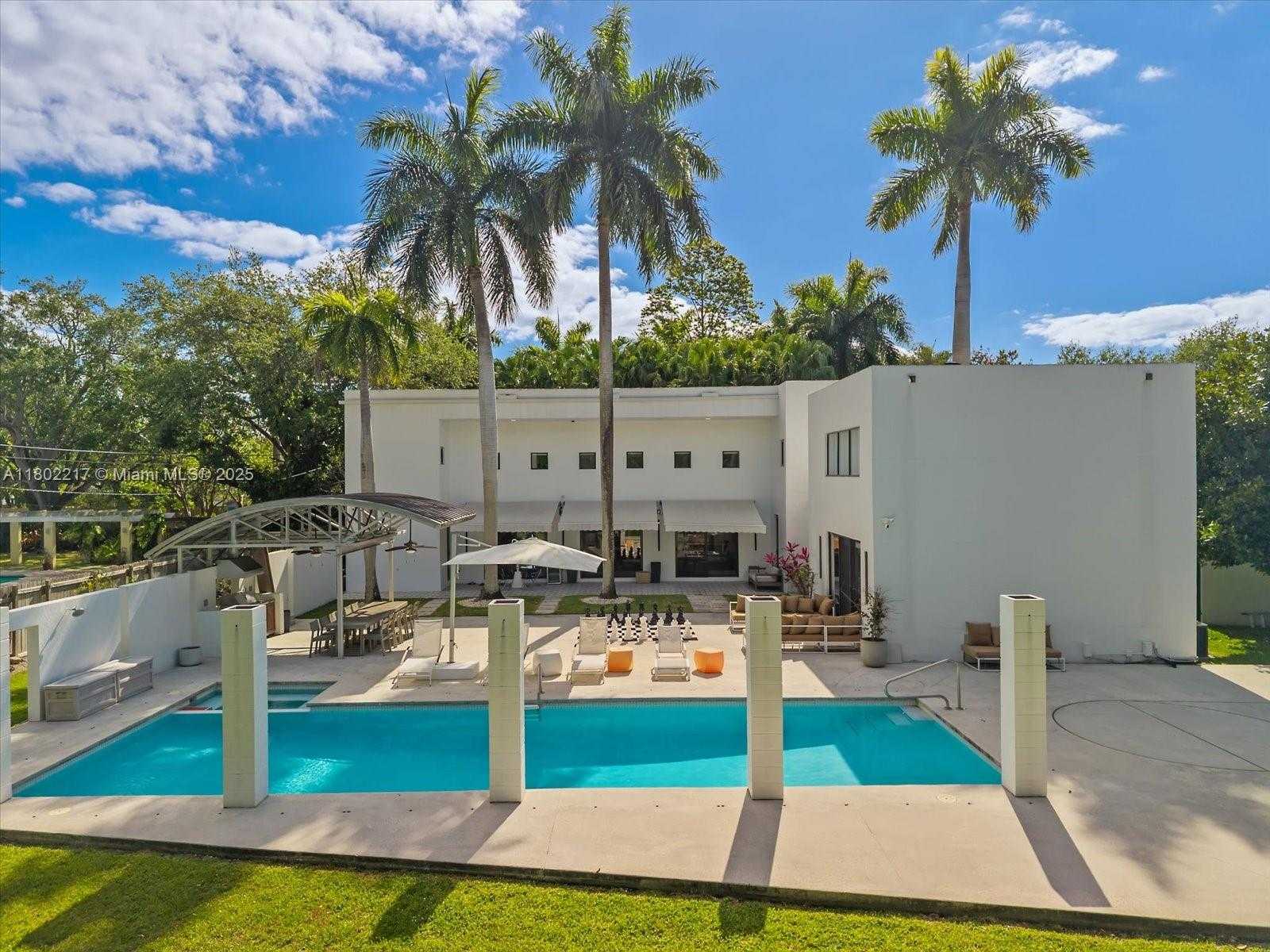 Small Image of 12624 SOUTH WEST 77TH AVE, Pinecrest Number 37