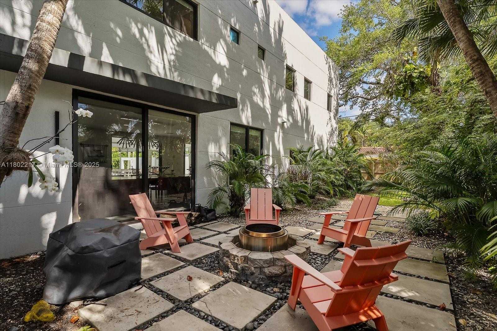 Small Image of 12624 SOUTH WEST 77TH AVE, Pinecrest Number 43