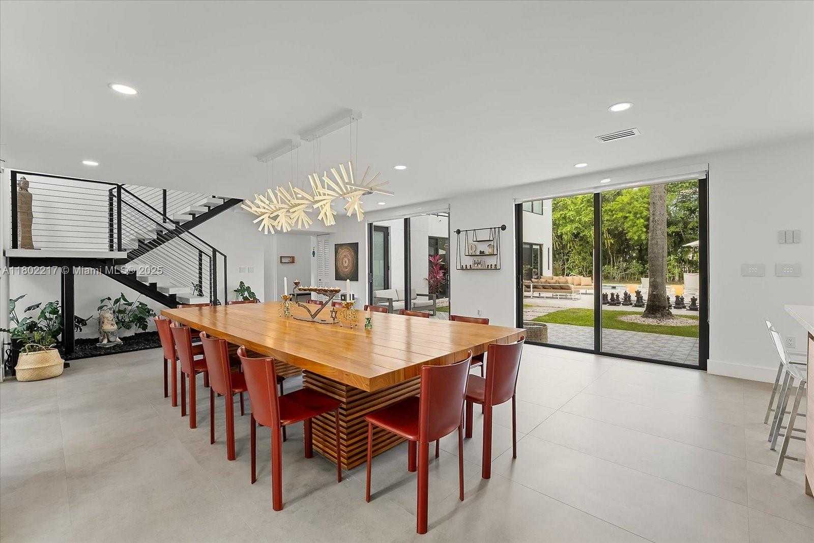 Small Image of 12624 SOUTH WEST 77TH AVE, Pinecrest Number 7