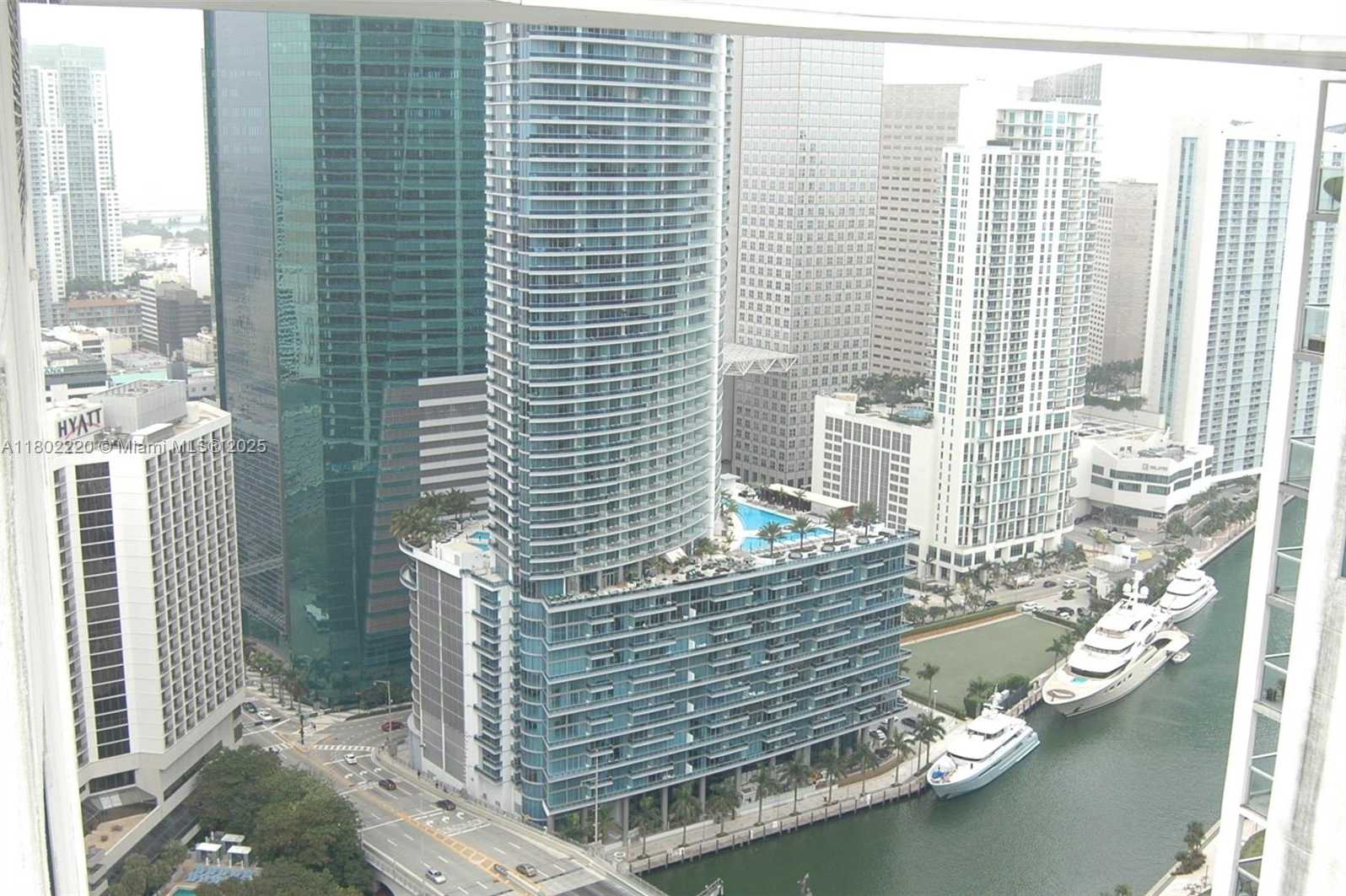 Small Image of 55 SOUTH EAST 6TH ST #4310, Miami Number 9