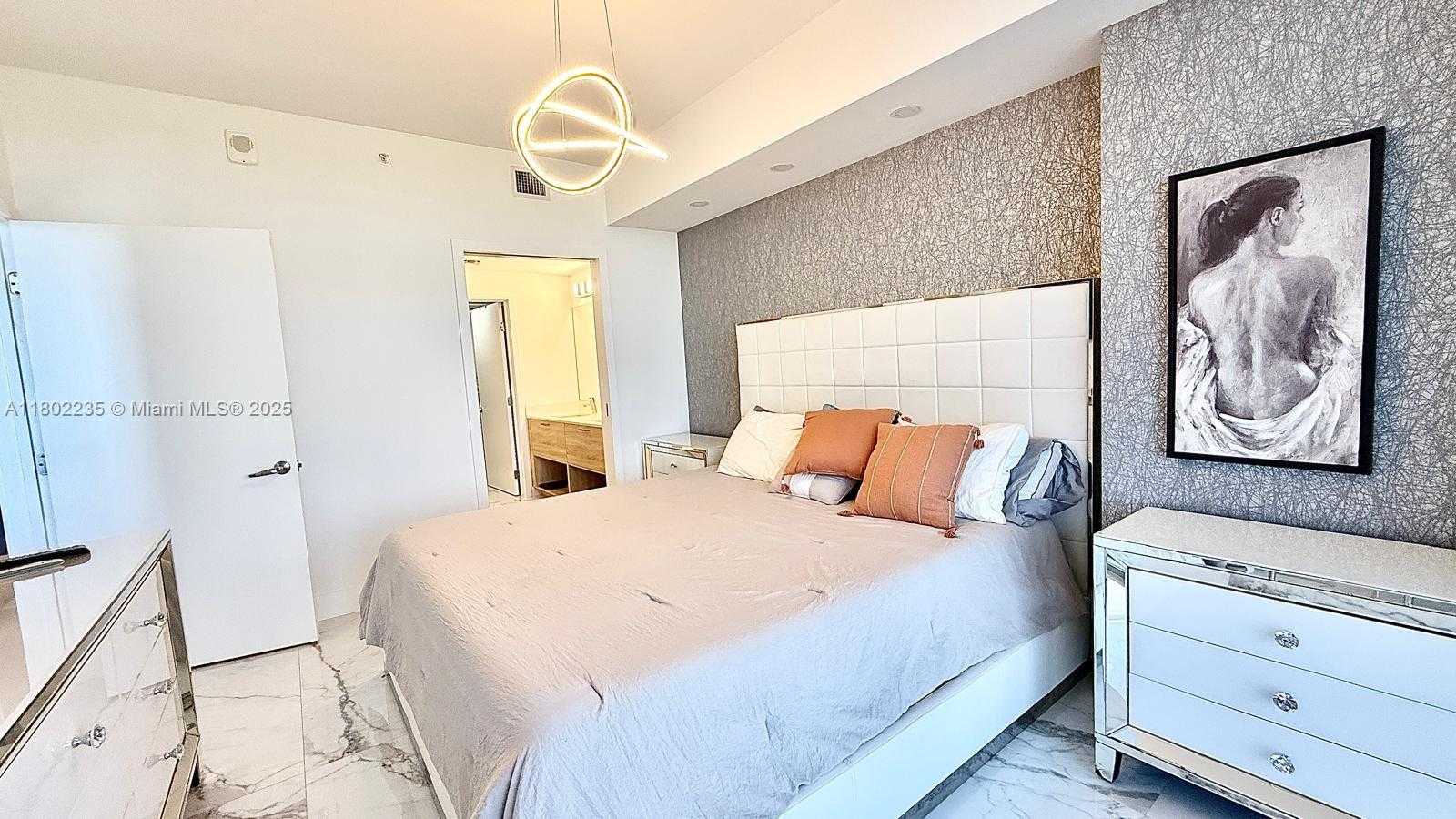 Small Image of 16385 BISCAYNE BLVD #2306, North Miami Beach Number 19