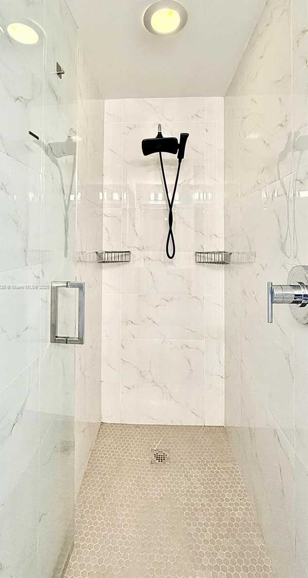 Small Image of 16385 BISCAYNE BLVD #2306, North Miami Beach Number 24