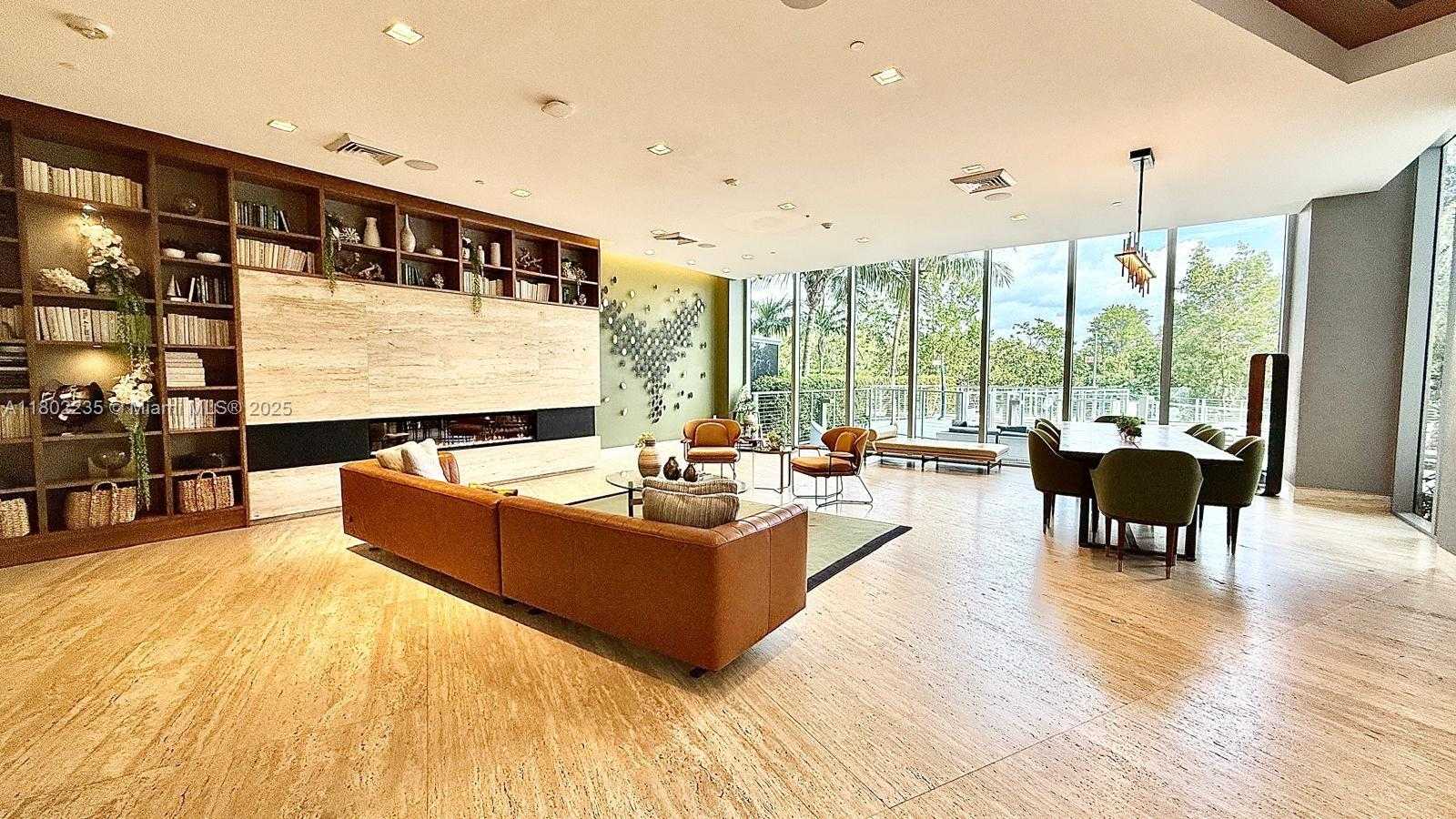 Small Image of 16385 BISCAYNE BLVD #2306, North Miami Beach Number 36