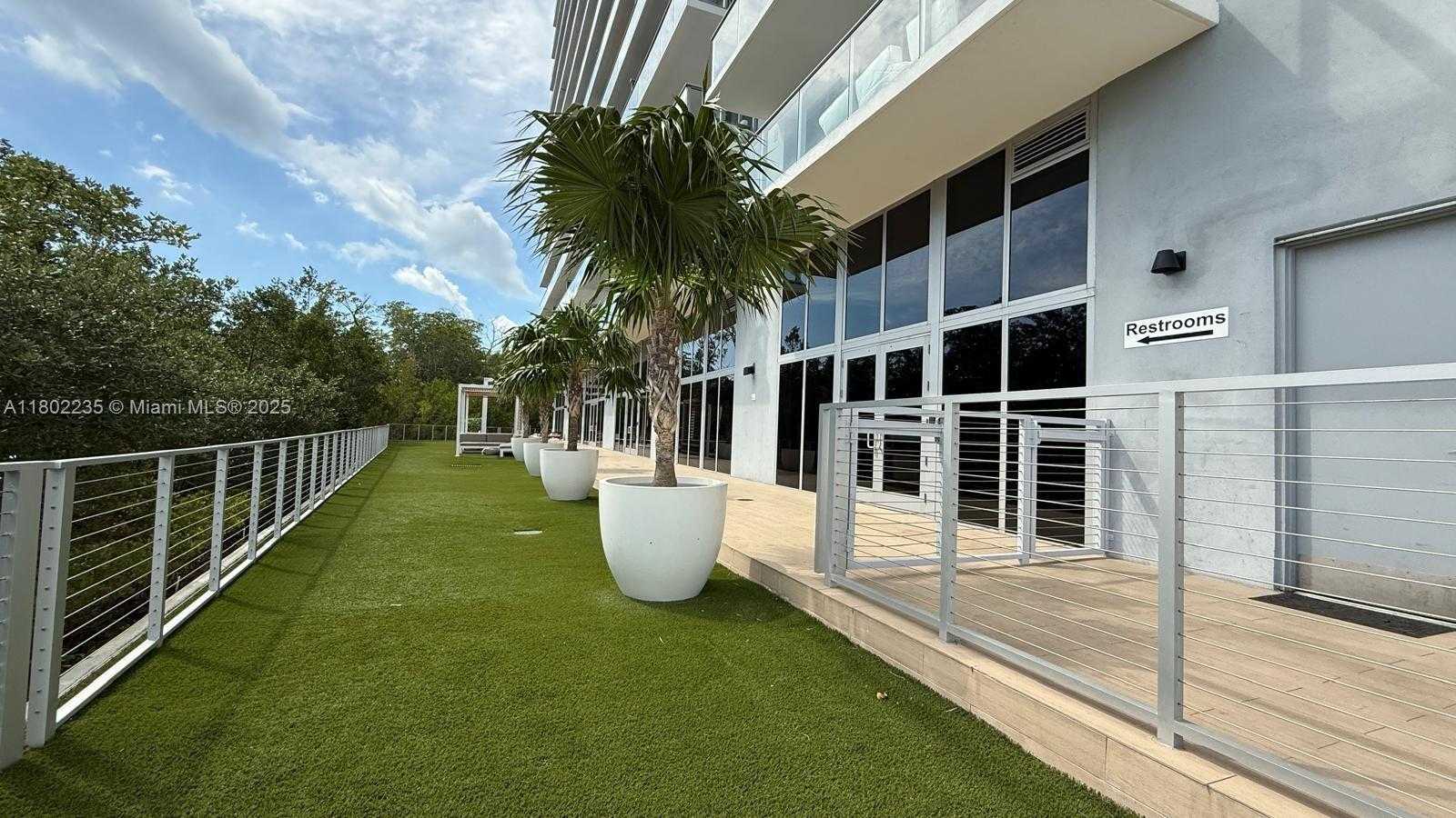 Small Image of 16385 BISCAYNE BLVD #2306, North Miami Beach Number 45