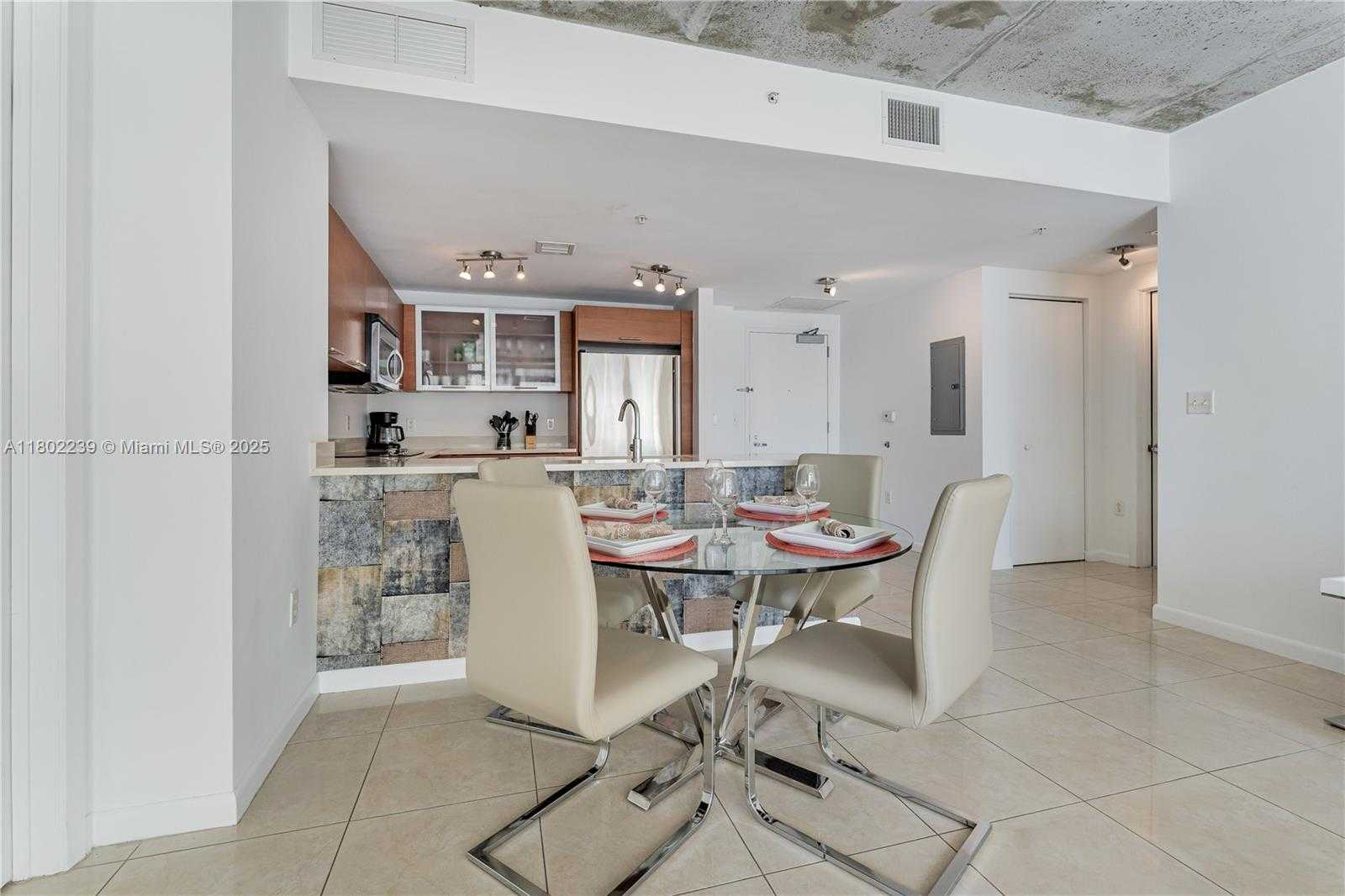 Small Image of 3250 NORTH EAST 1ST AVE #702, Miami Number 11