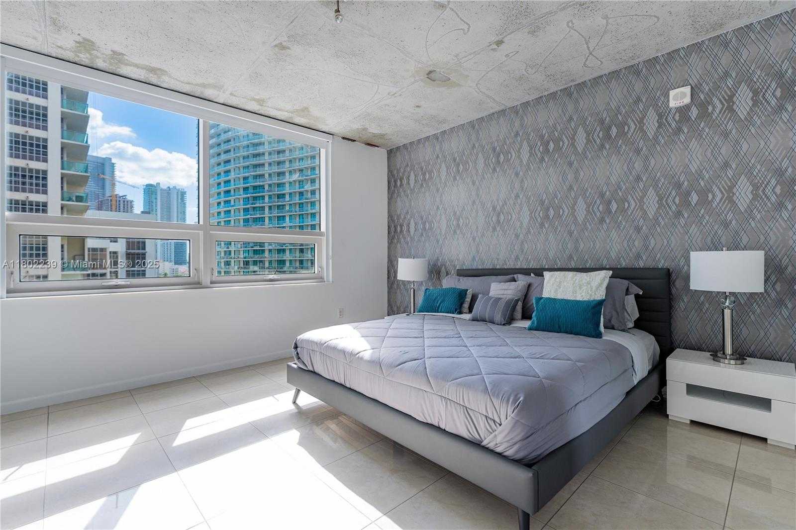 Small Image of 3250 NORTH EAST 1ST AVE #702, Miami Number 16