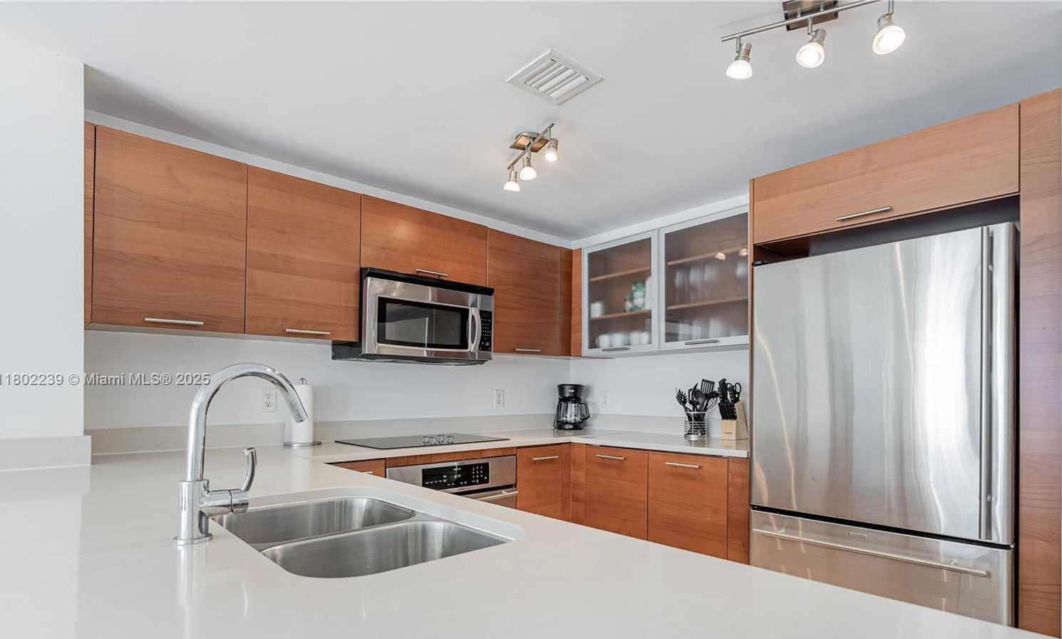 Small Image of 3250 NORTH EAST 1ST AVE #702, Miami Number 4