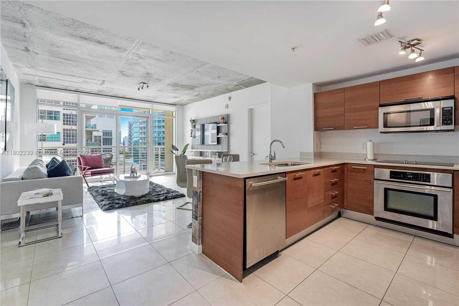 Small Image of 3250 NORTH EAST 1ST AVE #702, Miami Number 6