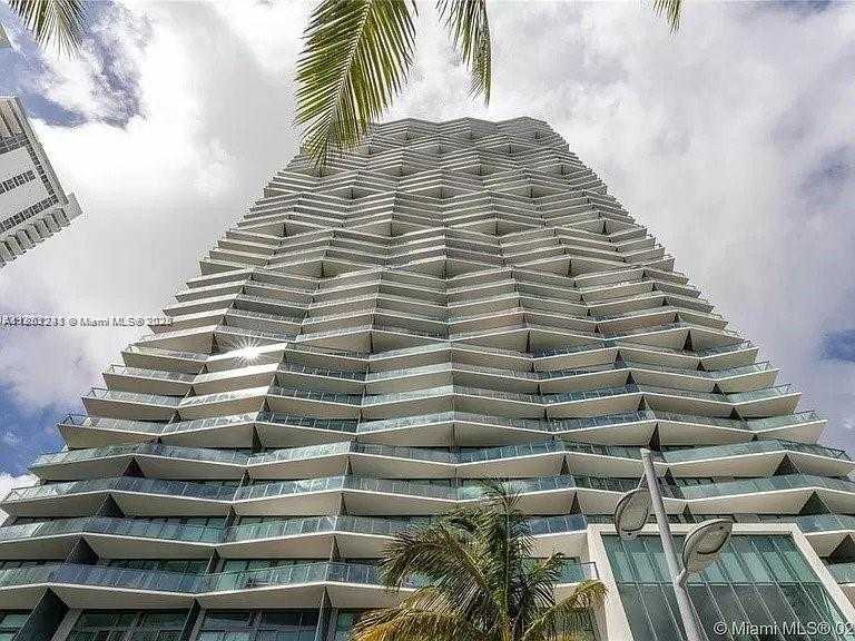 Small Image of 460 NORTH EAST 28TH ST #2008, Miami Number 3