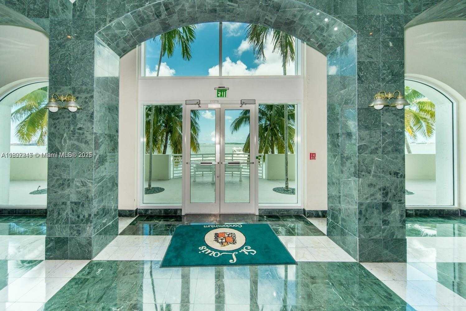 Small Image of 800 CLAUGHTON ISLAND DR #603, Miami Number 3