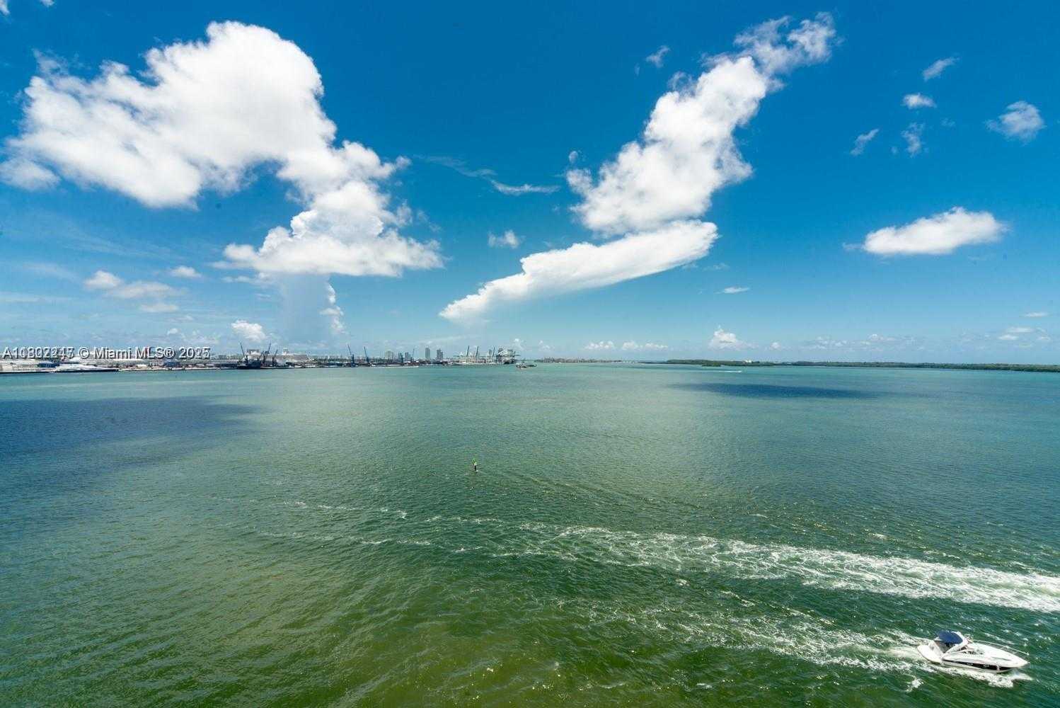 Small Image of 800 CLAUGHTON ISLAND DR #603, Miami Number 7