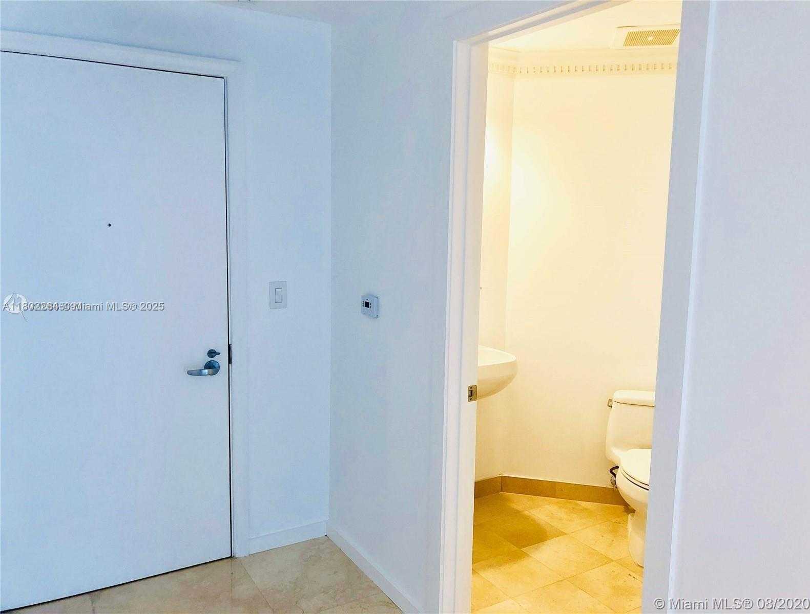 Small Image of 1060 BRICKELL AVE #3917, Miami Number 13