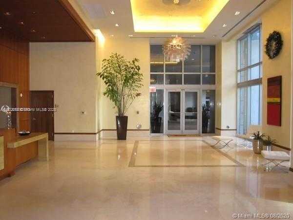 Small Image of 1060 BRICKELL AVE #3917, Miami Number 2