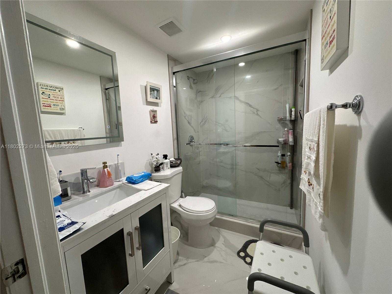Small Image of 6380 NORTH WEST 114TH AVE #305, Doral Number 11