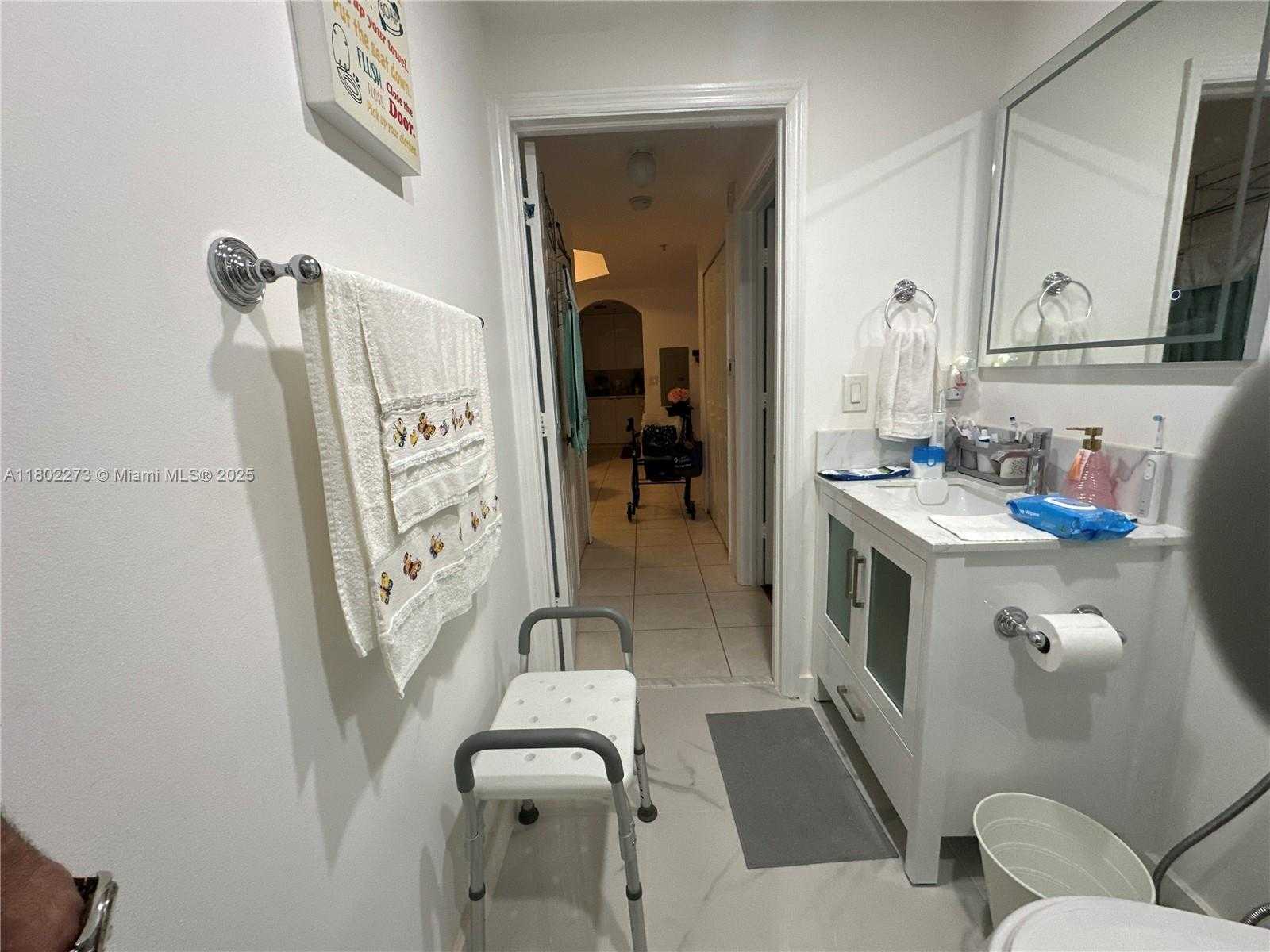 Small Image of 6380 NORTH WEST 114TH AVE #305, Doral Number 14