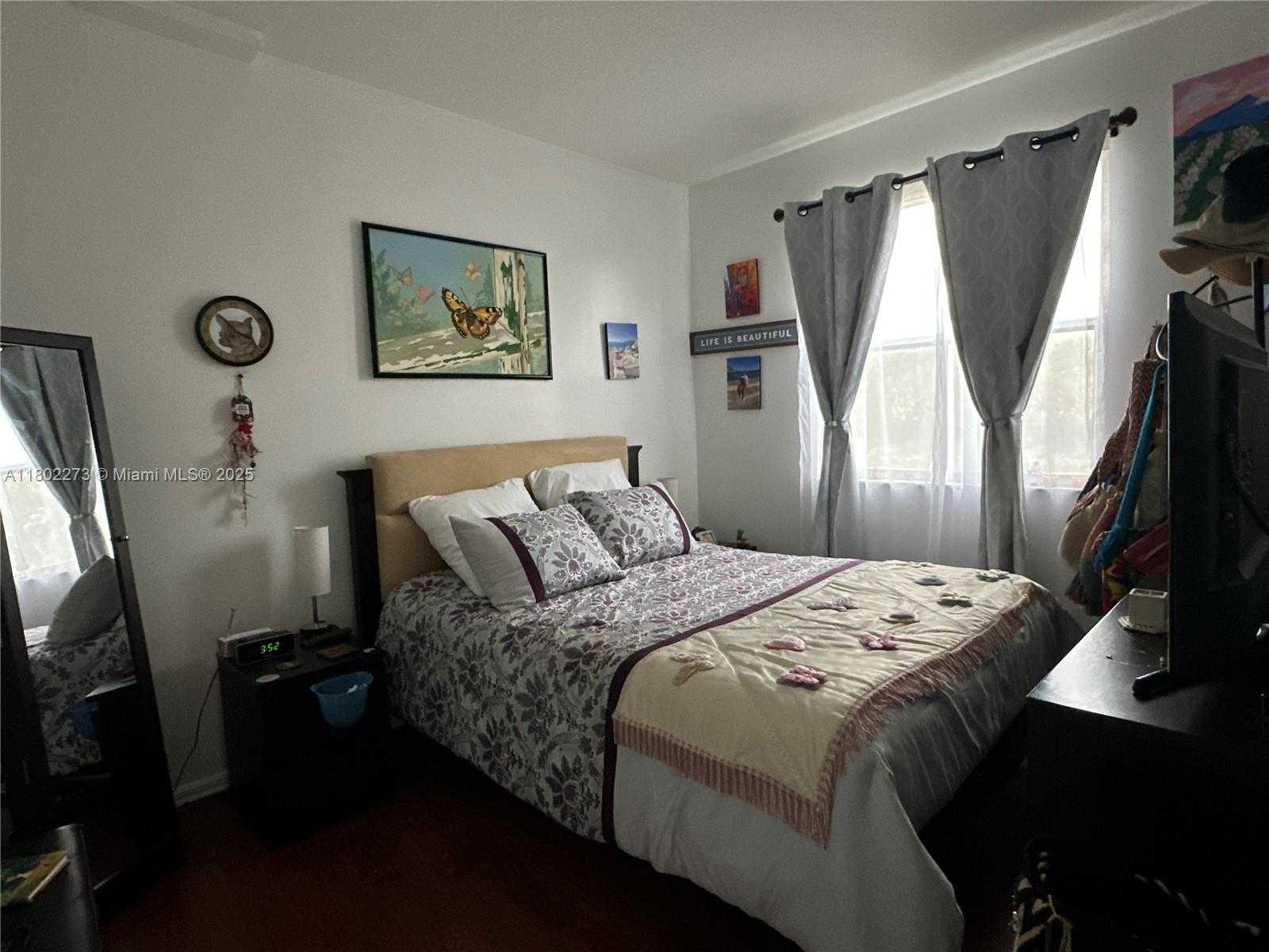 Small Image of 6380 NORTH WEST 114TH AVE #305, Doral Number 2