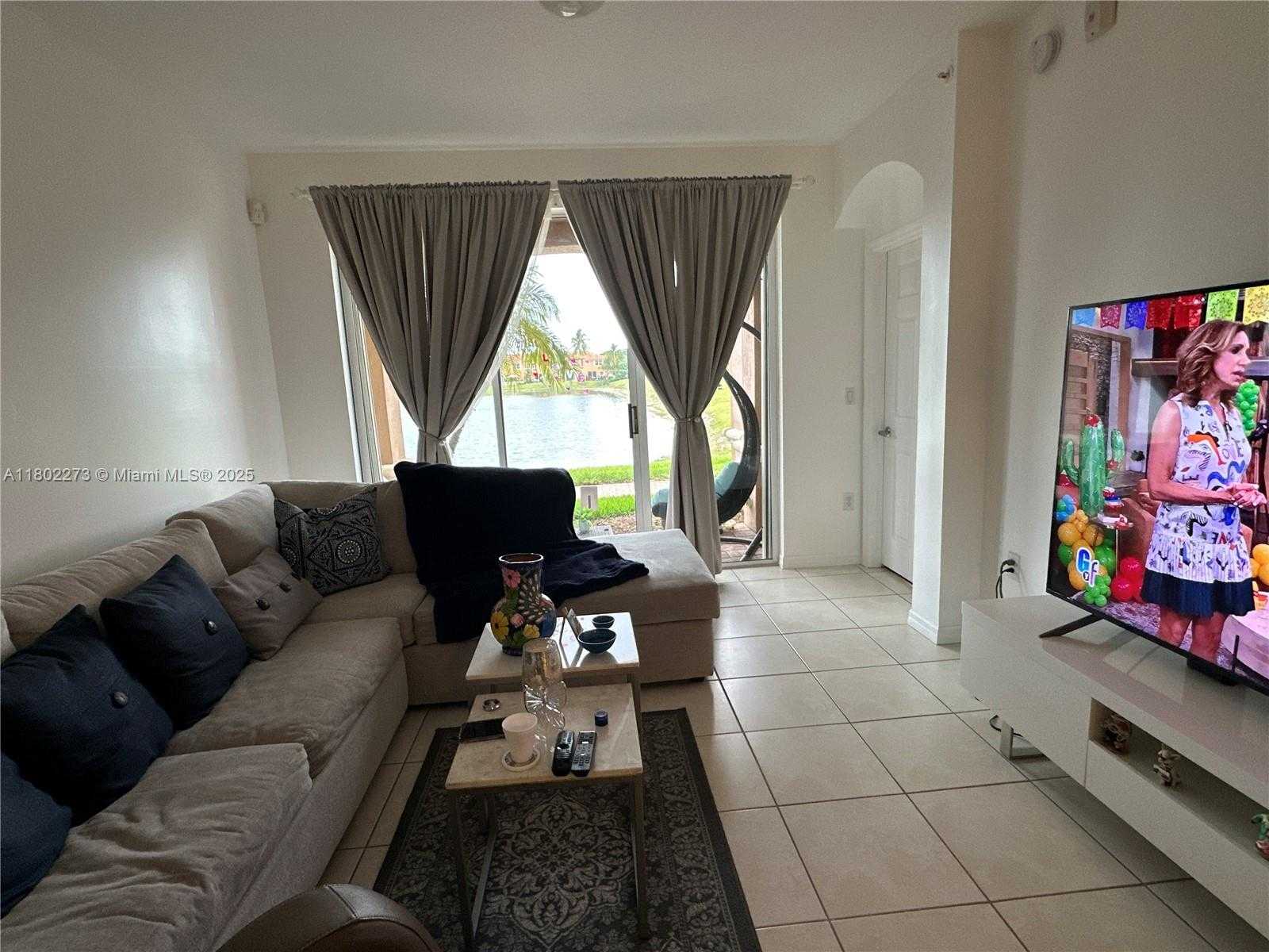 Small Image of 6380 NORTH WEST 114TH AVE #305, Doral Number 25