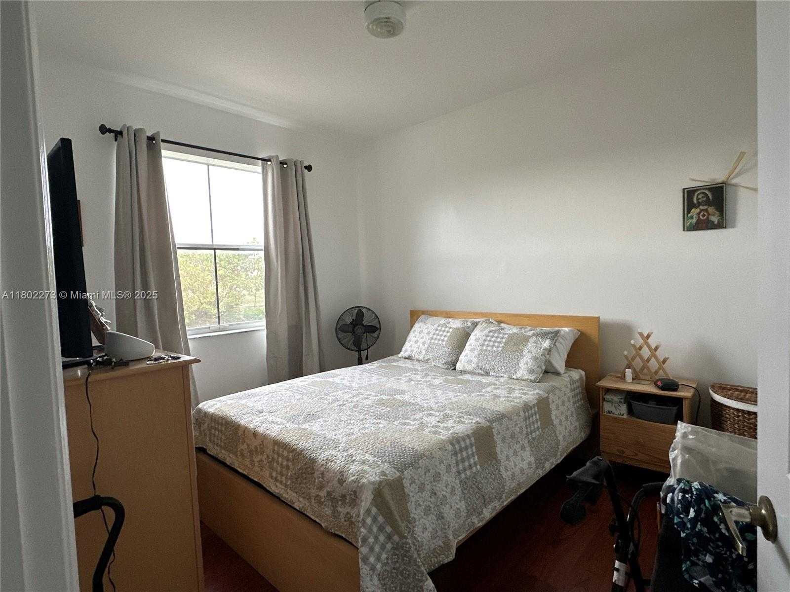 Small Image of 6380 NORTH WEST 114TH AVE #305, Doral Number 6