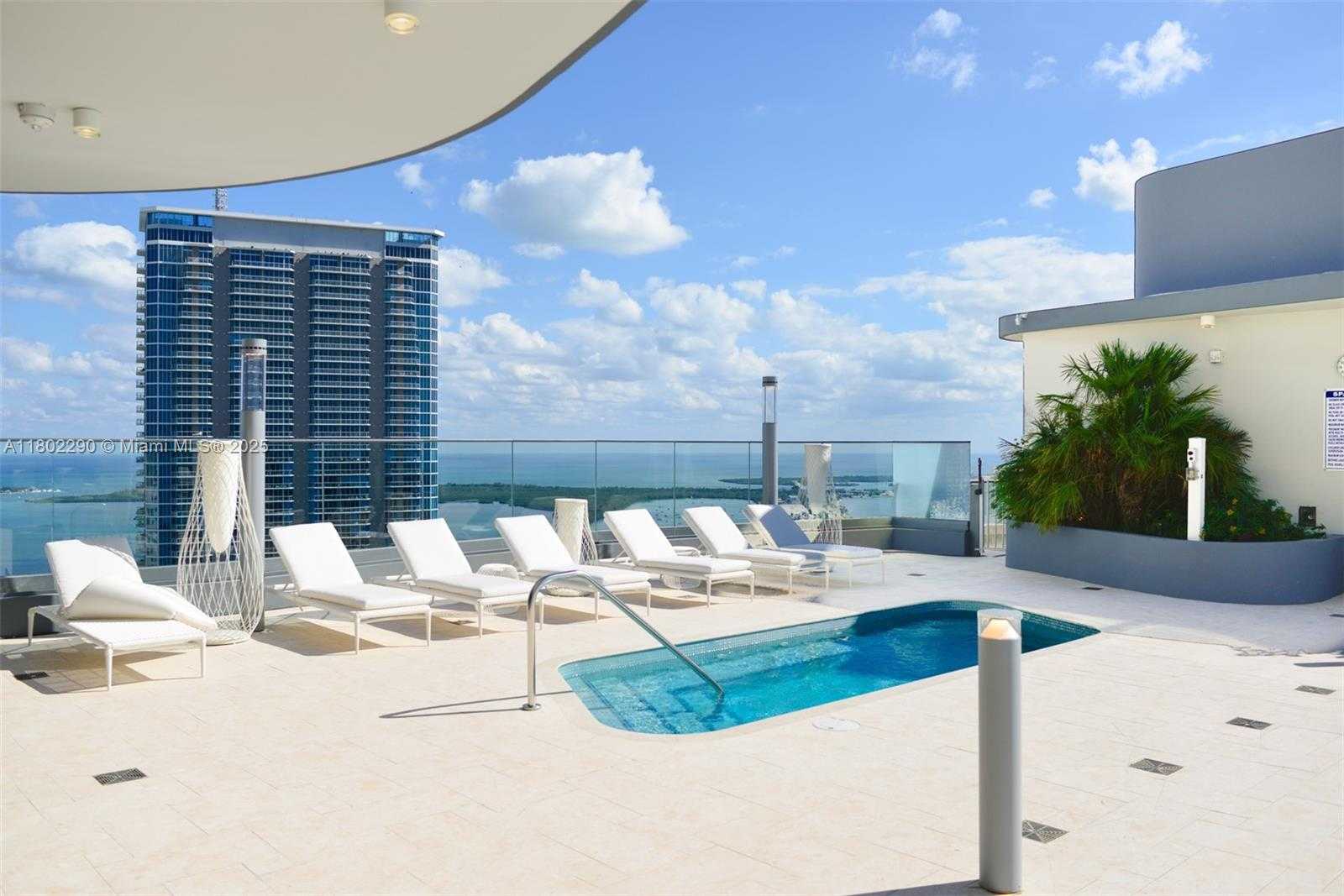 Small Image of 1000 BRICKELL PLZ #2803, Miami Number 23