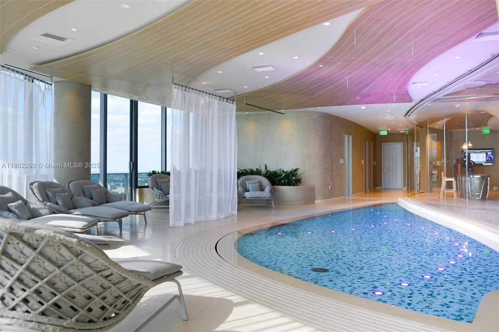 Small Image of 1000 BRICKELL PLZ #2803, Miami Number 32
