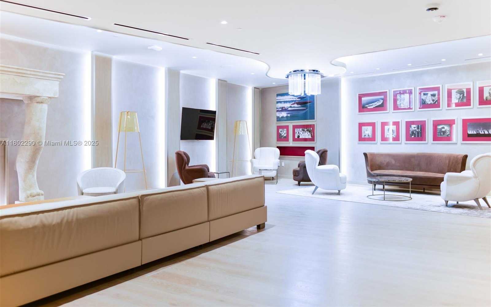 Small Image of 1000 BRICKELL PLZ #2803, Miami Number 38