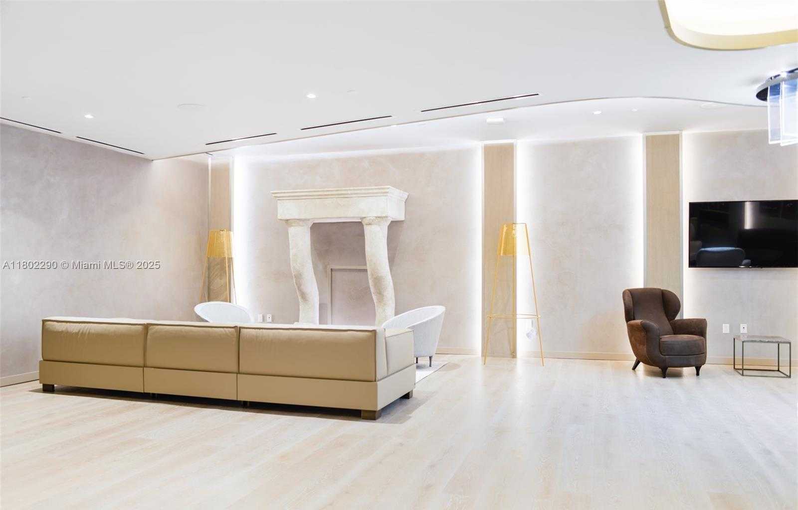 Small Image of 1000 BRICKELL PLZ #2803, Miami Number 40