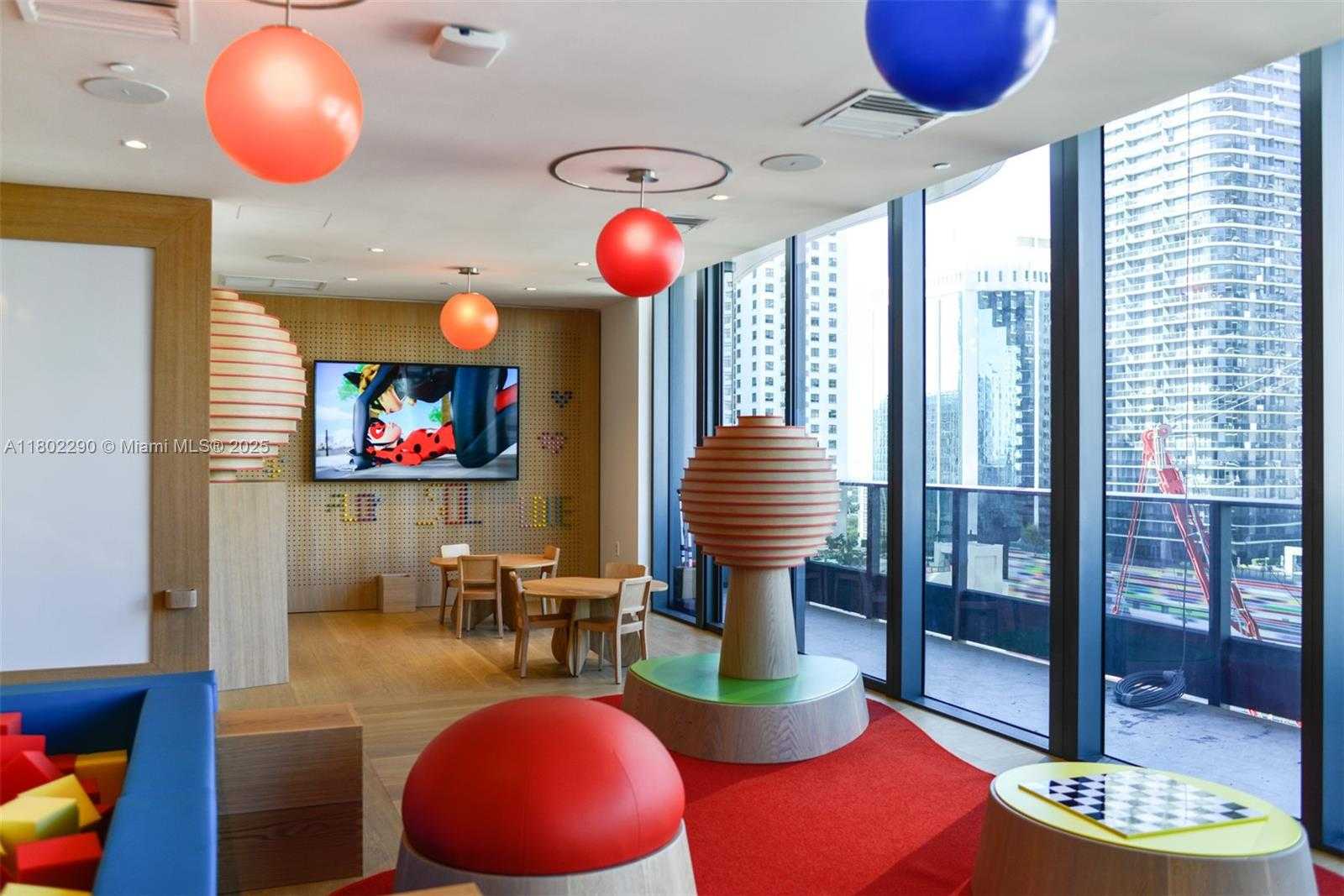 Small Image of 1000 BRICKELL PLZ #2803, Miami Number 42