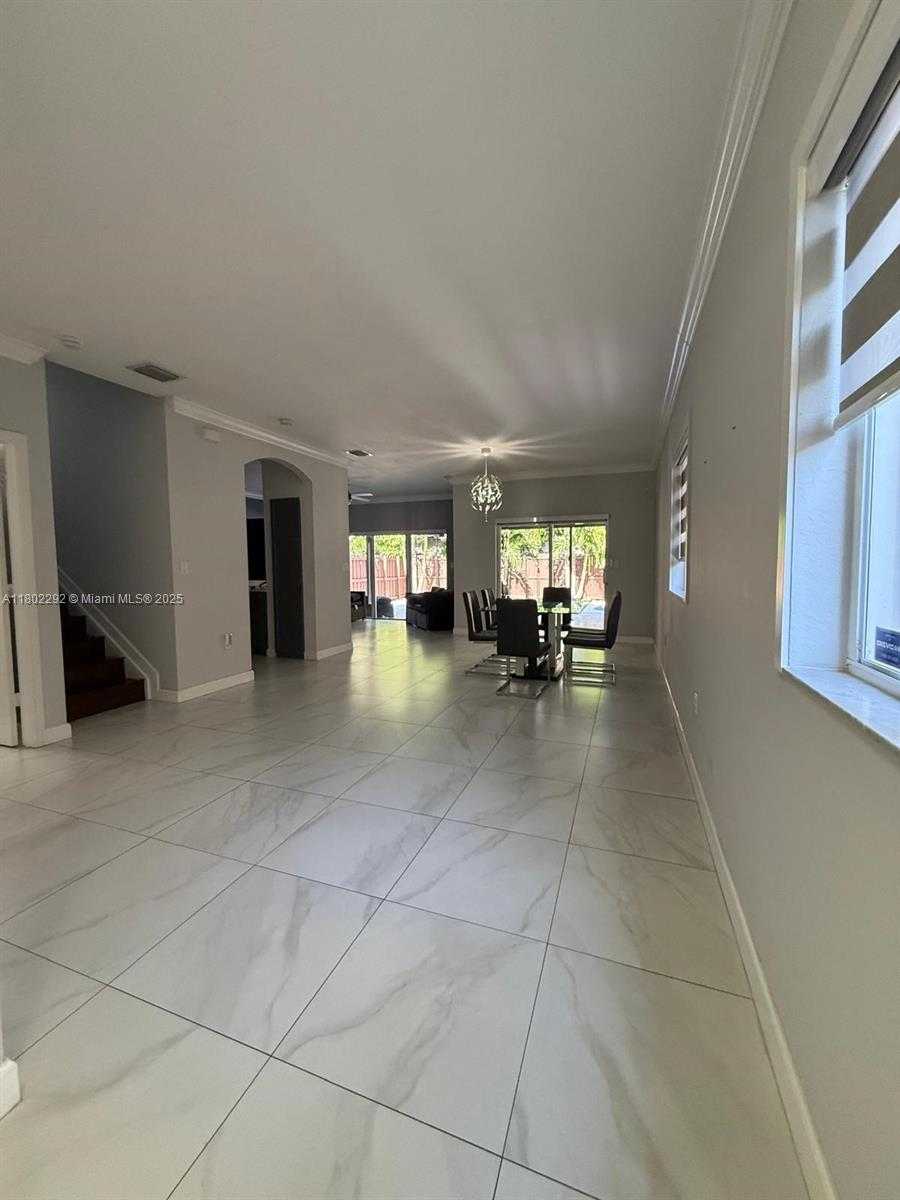 Small Image of 239 SOUTH EAST 31ST TER, Homestead Number 33