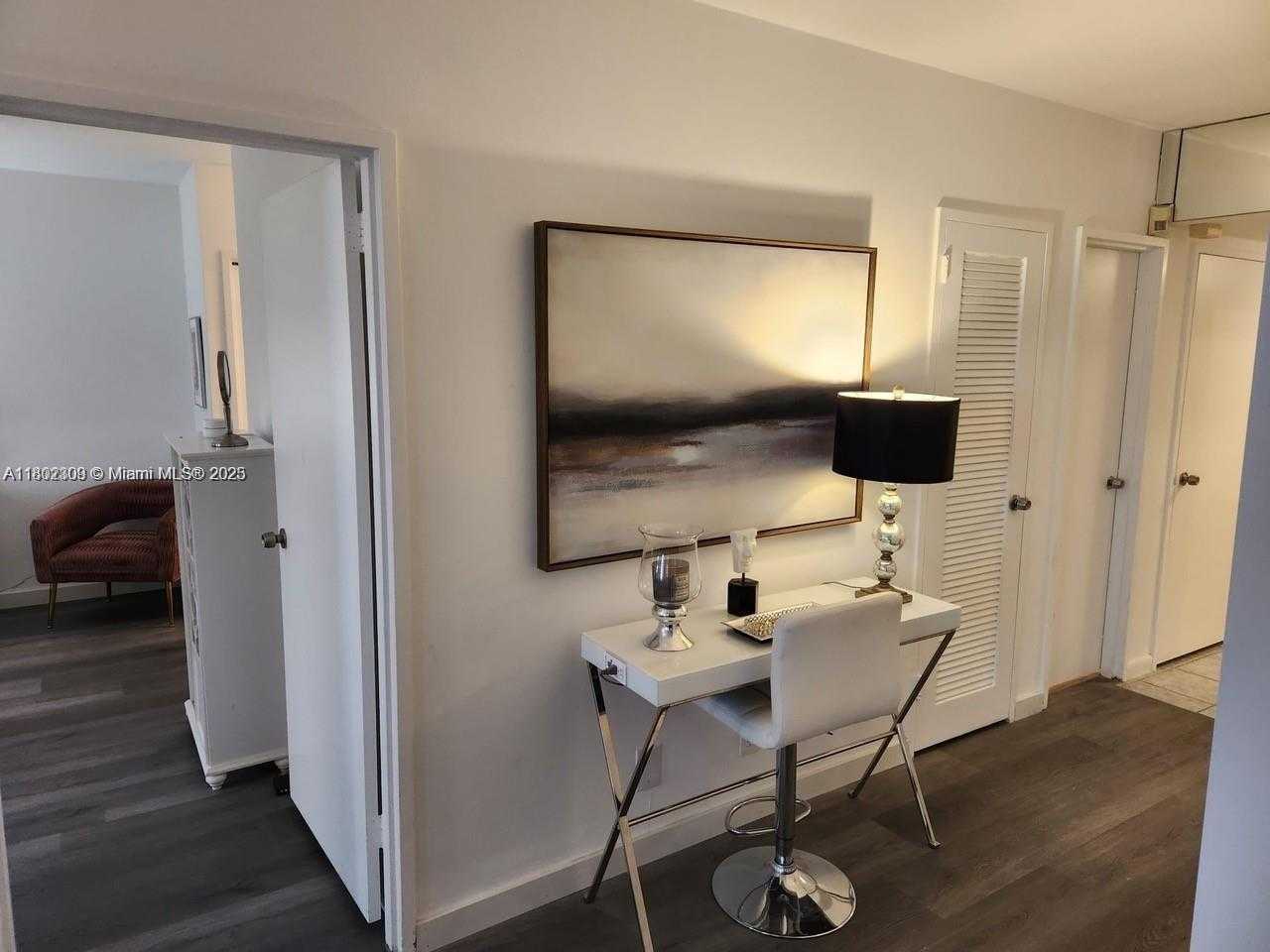 Small Image of 5700 COLLINS AVE #4N, Miami Beach Number 15