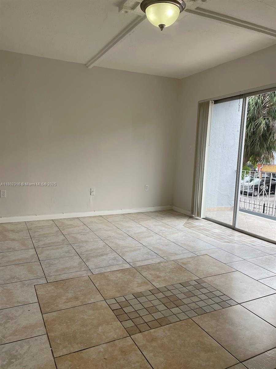 Small Image of 1655 WEST 44TH PL #210, Hialeah Number 12